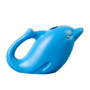 Kids Plastic Watering Can vs Traditional Metal Watering Cans: Which is Better for Your Child?